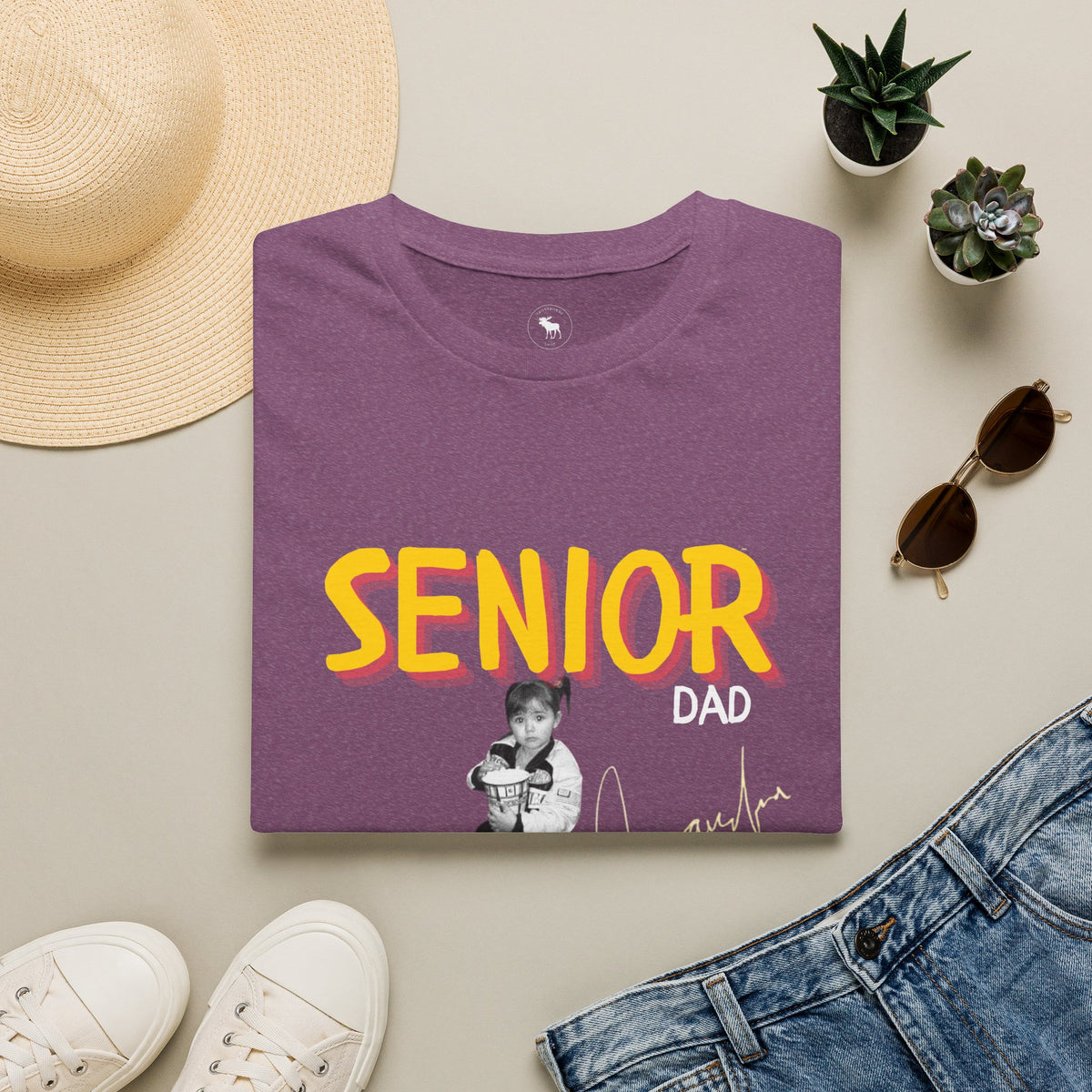 Dad of Senior 2027 T-Shirt — Retro Bold Graduation Tee