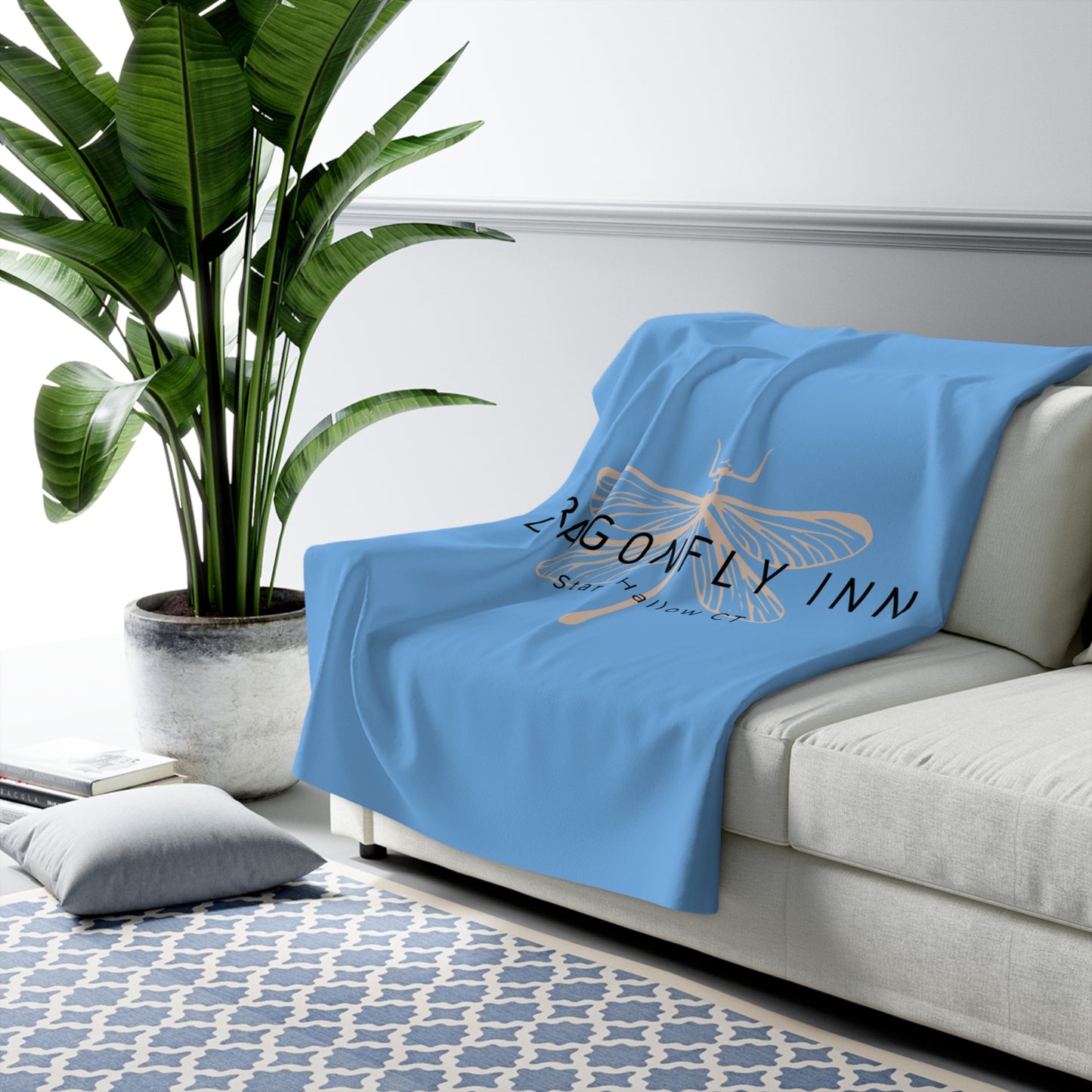 Sherpa Fleece Blanket - Gilmore Girls Dragonfly Inn Cozy Warm Throw
